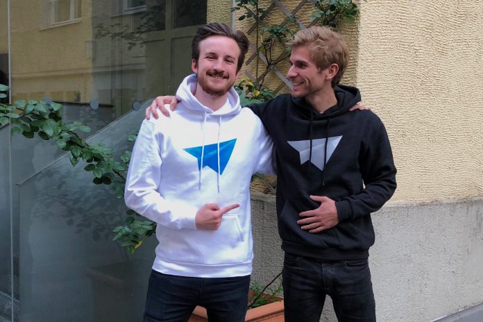 Frederic Lapatschek und Fabian Höhne von FLYLA (von links)