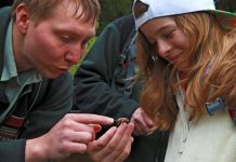 Ranger Patric Heintz_ Bildungsarbeit ist ein zentraler Bestandteil des Ranger-Berufs© Nationalpark Hunsrück-Hochwald, Bild_ Konrad Funk