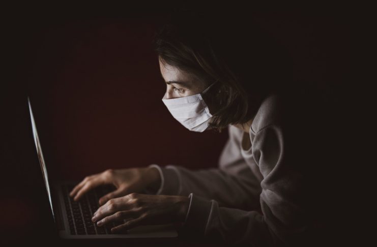Studieren in der Pandemie/ Bild: Engin Akyurt/ unsplash.com