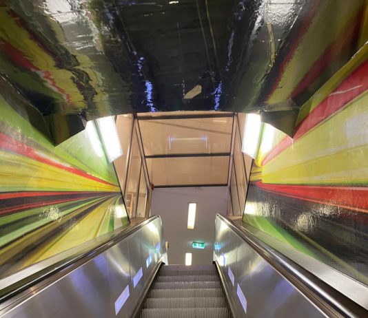 Aus meiner Sicht: Einsamer Takt im Bahnhof Friedrichstraße