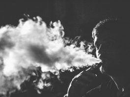 „Angespannt Vapen“: Anton Artibilov qualmt der Kopf